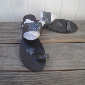 Gkavogiannis Sandals Made in Greece Flat Blue with toe ring Size 41=8-8.5